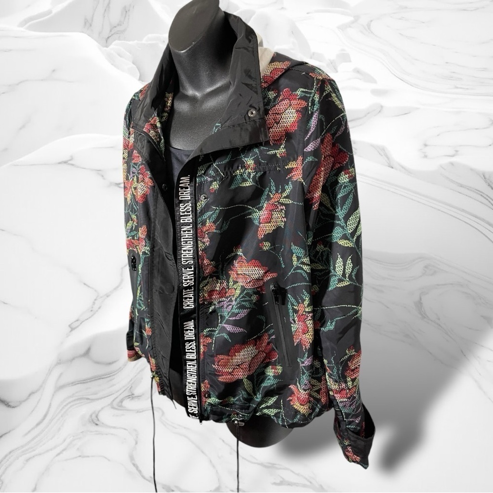Lularoe Floral Windbreaker Jacket Create Serve Strengthen Bless Dream Size Small